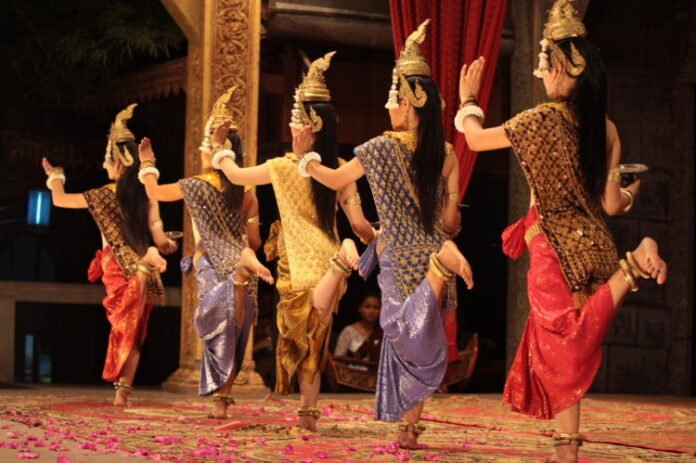 Apsara Dance Performance in Siem Reap