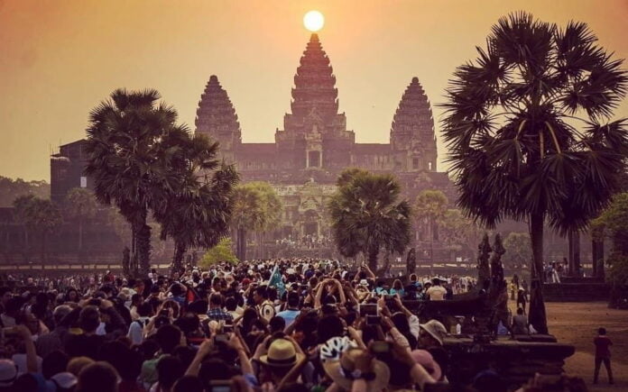 Equinox at Angkor Wat siem reap cambodia